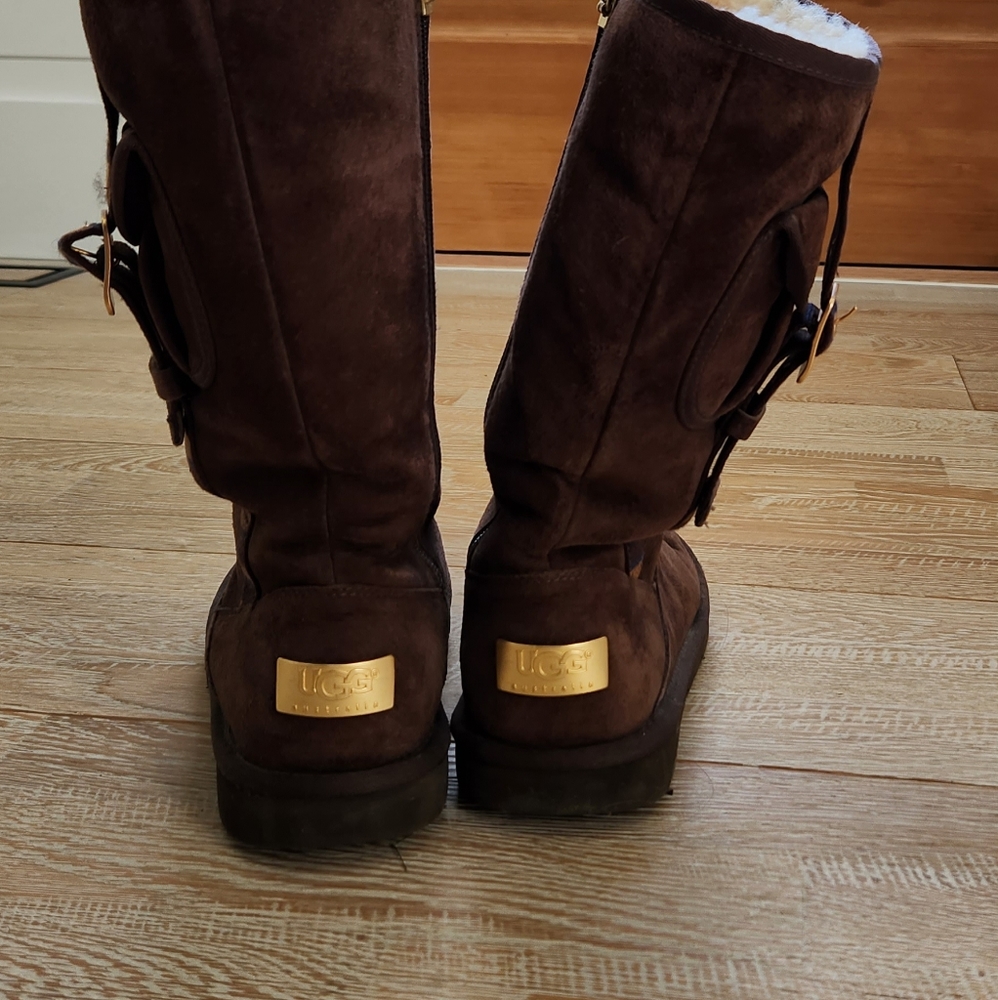 Limited edition uggs - Picture 2 of 7